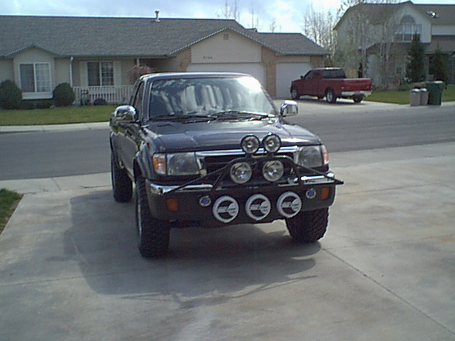 2000 Toyota Tacoma 01